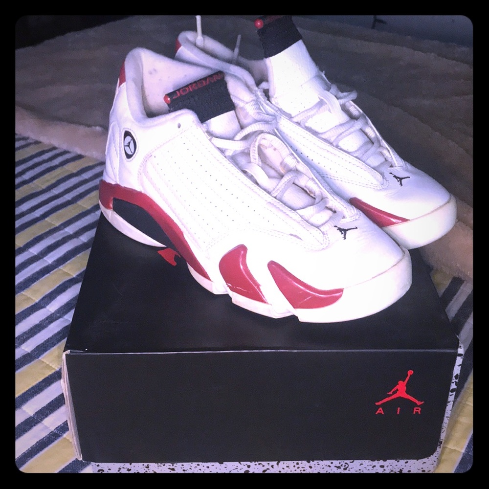 Jordans size 5.5Y